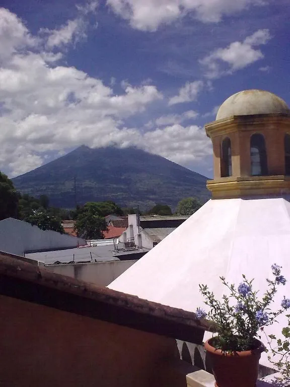 Hotel La Casa De Don Pedro Antigua