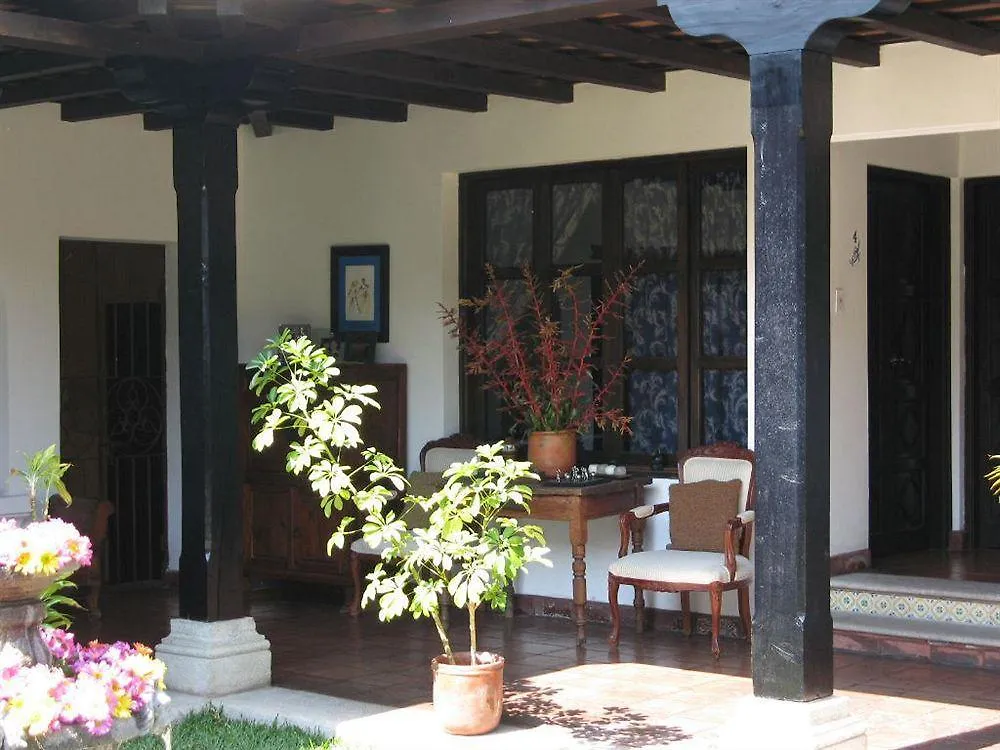 Hotel La Casa De Don Pedro Antigua